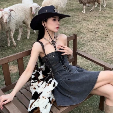 Mũ cao bồi đen phong cách phương tây, phù hợp cho nam nữ khi cưỡi ngựa và du lịch thảo nguyên 5 Mũ cao bồi đen phong cách phương tây, phù hợp cho nam nữ khi cưỡi ngựa và du lịch thảo nguyên 5