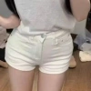 Quần Short Bò Jeans Nữ Trắng Co Giãn Lưng Cạp Cao Siêu Hách Đáng Giá 67.620 VND 2