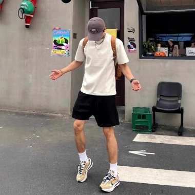 Quần short nam cạp chun dây rút lưng cao, vải dù form rộng, jean basic 129k