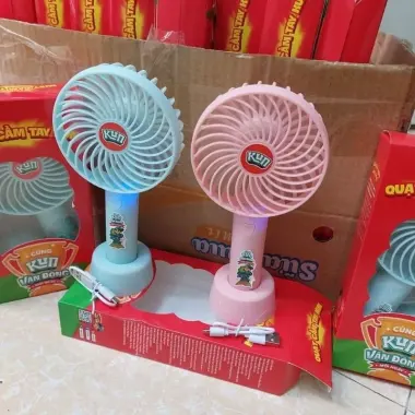 Quạt Kun Cầm Tay Sạc Mini - Giá Shock 40k - Tặng Kèm Sữa Kun 2 Quạt Kun Cầm Tay Sạc Mini - Giá Shock 40k - Tặng Kèm Sữa Kun 2