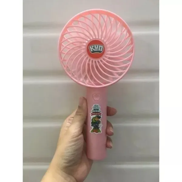 Hình ảnh sản phẩm Quạt Kun Cầm Tay Sạc Mini - Giá Shock 40k - Tặng Kèm Sữa Kun
