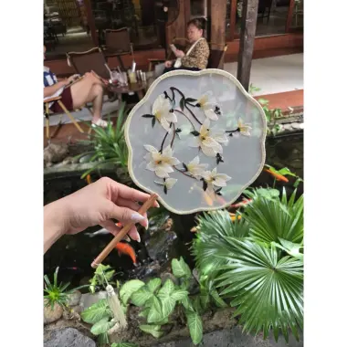 Quạt Tròn Thêu Hoa Sứ Trắng Trung Quốc - Múa Sứ Thanh Hoa Giảm Giá Cực Sốc Còn 68794đ 9