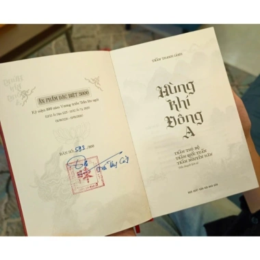 Sách – Hùng Khí Đông A – S800 – Bản Kỷ Niệm 800 năm Triều Trần - Trần Thanh Cảnh- TTT 3 Sách – Hùng Khí Đông A – S800 – Bản Kỷ Niệm 800 năm Triều Trần - Trần Thanh Cảnh- TTT 3