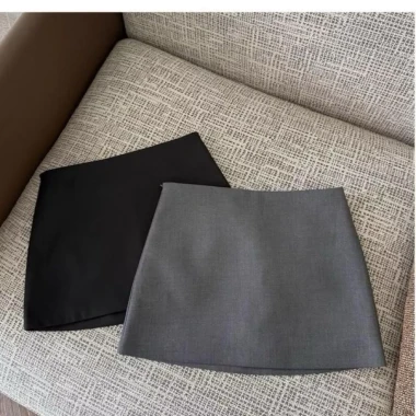 (Sẵn Hàng) Xả Kho Cận Tết Chân Váy A Đen Có Lớp Lót Giá 60.000 - Thời Trang Mới
