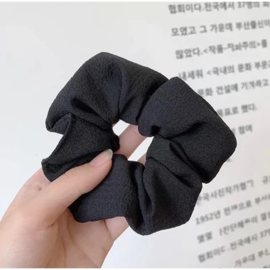 Scrunchies Hàn Quốc Ullzang Cột Tóc Vải Giá 12k - Phong Cách Mùa Hè 13 Scrunchies Hàn Quốc Ullzang Cột Tóc Vải Giá 12k - Phong Cách Mùa Hè 13