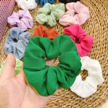 Scrunchies Hàn Quốc Ullzang Cột Tóc Vải Giá 12k - Phong Cách Mùa Hè 18 Scrunchies Hàn Quốc Ullzang Cột Tóc Vải Giá 12k - Phong Cách Mùa Hè 18