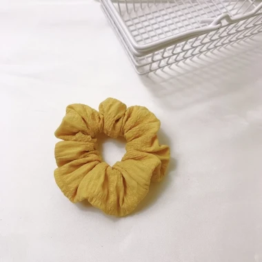 Scrunchies Hàn Quốc Ullzang Cột Tóc Vải Giá 12k - Phong Cách Mùa Hè 21 Scrunchies Hàn Quốc Ullzang Cột Tóc Vải Giá 12k - Phong Cách Mùa Hè 21