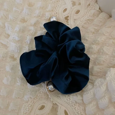 Scrunchies Nhung Hàn Quốc Chun Tóc Tiểu Thư Giá Rẻ Chỉ 37050đ - Chun Buộc Tóc Cao Cấp 4 Scrunchies Nhung Hàn Quốc Chun Tóc Tiểu Thư Giá Rẻ Chỉ 37050đ - Chun Buộc Tóc Cao Cấp 4