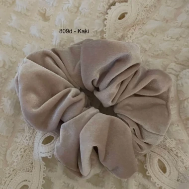 Scrunchies Nhung Hàn Quốc Chun Tóc Tiểu Thư Giá Rẻ Chỉ 37050đ - Chun Buộc Tóc Cao Cấp 10 Scrunchies Nhung Hàn Quốc Chun Tóc Tiểu Thư Giá Rẻ Chỉ 37050đ - Chun Buộc Tóc Cao Cấp 10