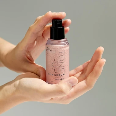 Serum Chống Nắng Vely Vely Tone-Up Loại Bỏ đốm Nâu SPF50+ 30ml Giá Tốt 333k 4 Serum Chống Nắng Vely Vely Tone-Up Loại Bỏ đốm Nâu SPF50+ 30ml Giá Tốt 333k 4