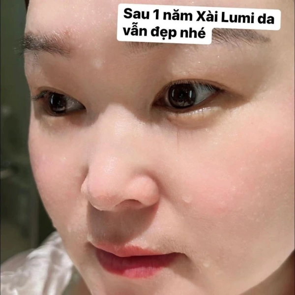Trải nghiệm Serum Lumi Arbutin 50ml: Cảm nhận da mềm mịn sau 2 tuần sử dụng