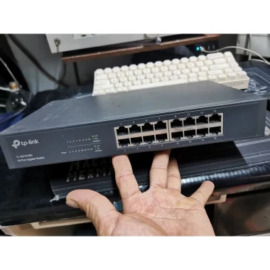 Switch 16 Cổng Gigabit TP-LINK TL-SG1016D Giá Rẻ Chỉ 680k - Cũ Còn Tốt 2 Switch 16 Cổng Gigabit TP-LINK TL-SG1016D Giá Rẻ Chỉ 680k - Cũ Còn Tốt 2