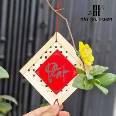 Tấm Phên Tre Trang Trí Tết - Chữ Thư Pháp Đỏ - Giảm 20% - Chỉ 16000đ 9 Tấm Phên Tre Trang Trí Tết - Chữ Thư Pháp Đỏ - Giảm 20% - Chỉ 16000đ 9