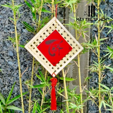 Tấm Phên Tre Trang Trí Tết - Chữ Thư Pháp Đỏ - Giảm 20% - Chỉ 16000đ 10 Tấm Phên Tre Trang Trí Tết - Chữ Thư Pháp Đỏ - Giảm 20% - Chỉ 16000đ 10