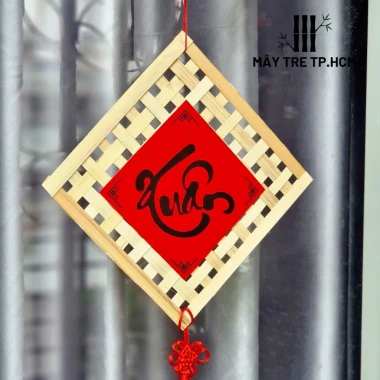 Tấm Phên Tre Trang Trí Tết - Chữ Thư Pháp Đỏ - Giảm 20% - Chỉ 16000đ 14 Tấm Phên Tre Trang Trí Tết - Chữ Thư Pháp Đỏ - Giảm 20% - Chỉ 16000đ 14
