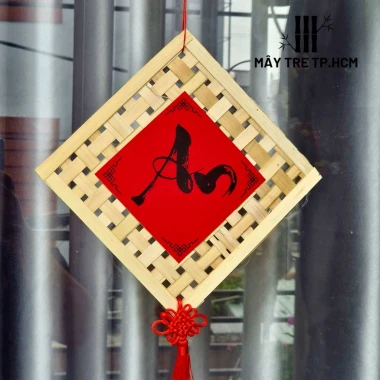 Tấm Phên Tre Trang Trí Tết - Chữ Thư Pháp Đỏ - Giảm 20% - Chỉ 16000đ 16 Tấm Phên Tre Trang Trí Tết - Chữ Thư Pháp Đỏ - Giảm 20% - Chỉ 16000đ 16