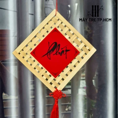 Tấm Phên Tre Trang Trí Tết - Chữ Thư Pháp Đỏ - Giảm 20% - Chỉ 16000đ 18 Tấm Phên Tre Trang Trí Tết - Chữ Thư Pháp Đỏ - Giảm 20% - Chỉ 16000đ 18
