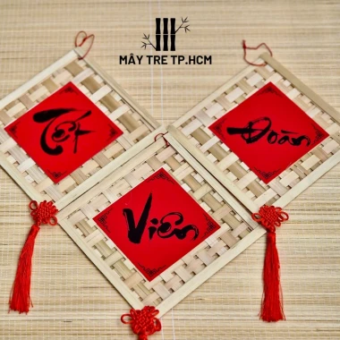 Tấm Phên Tre Trang Trí Tết - Chữ Thư Pháp Đỏ - Giảm 20% - Chỉ 16000đ 23 Tấm Phên Tre Trang Trí Tết - Chữ Thư Pháp Đỏ - Giảm 20% - Chỉ 16000đ 23