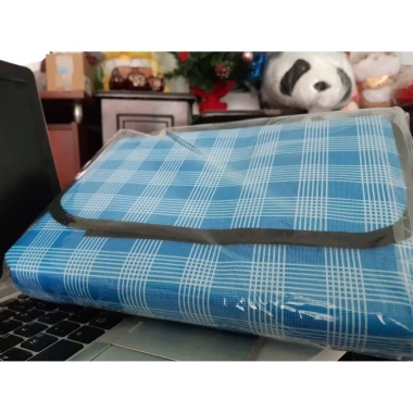 Thảm Picnic Cao Cấp HeWolf - Tấm Lót Lều Cắm Trại, Chơi Công Viên Cho Bé, Giá Chỉ 100k! 22 Thảm Picnic Cao Cấp HeWolf - Tấm Lót Lều Cắm Trại, Chơi Công Viên Cho Bé, Giá Chỉ 100k! 22