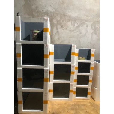 Thùng xốp gắn kính 30x25x20 không đèn - Thiết kế hiện đại, chịu lực cao - Giá chỉ 105.000 4 Thùng xốp gắn kính 30x25x20 không đèn - Thiết kế hiện đại, chịu lực cao - Giá chỉ 105.000 4