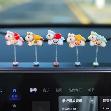 TOP Charm Trang Trí Nội Thất Xe Ô Tô, Bàn Làm Việc - Bông Hoa, Động Vật Đáng Yêu Giá Chỉ 23999đ 39