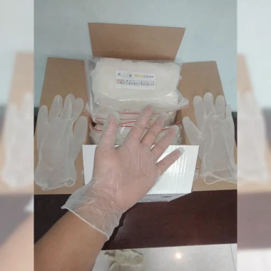 Túi Găng Tay Vinyl Mega Glove Màu Trắng Trong - Giá Rẻ 144k, Đủ Size Nam Nữ 2 Túi Găng Tay Vinyl Mega Glove Màu Trắng Trong - Giá Rẻ 144k, Đủ Size Nam Nữ 2