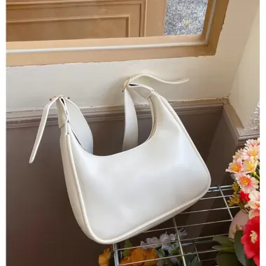 Túi xách nữ đeo chéo Samsora cao cấp dáng thuyền giảm 15k còn 59k TDC084 5 Túi xách nữ đeo chéo Samsora cao cấp dáng thuyền giảm 15k còn 59k TDC084 5
