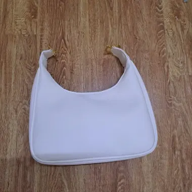 Túi xách nữ đeo chéo Samsora cao cấp dáng thuyền giảm 15k còn 59k TDC084 12 Túi xách nữ đeo chéo Samsora cao cấp dáng thuyền giảm 15k còn 59k TDC084 12