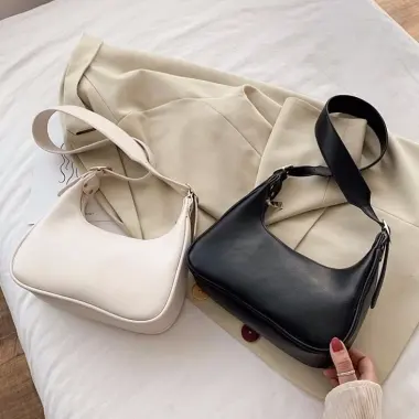 Túi xách nữ đeo chéo Samsora cao cấp dáng thuyền giảm 15k còn 59k TDC084 15 Túi xách nữ đeo chéo Samsora cao cấp dáng thuyền giảm 15k còn 59k TDC084 15