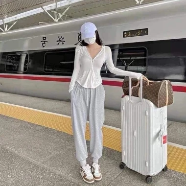 Vali Kéo Du Lịch TRUNK PLUS Cao Cấp Khóa TSA Size Lớn 32-40 Giảm Giá Còn 1499000đ 2 Vali Kéo Du Lịch TRUNK PLUS Cao Cấp Khóa TSA Size Lớn 32-40 Giảm Giá Còn 1499000đ 2