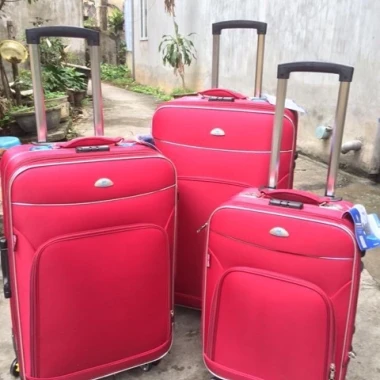 Vali kéo Hùng Phát cao cấp chống thấm size 20-28inch vải dù - Giảm sốc còn 495k từ 638k 8 Vali kéo Hùng Phát cao cấp chống thấm size 20-28inch vải dù - Giảm sốc còn 495k từ 638k 8