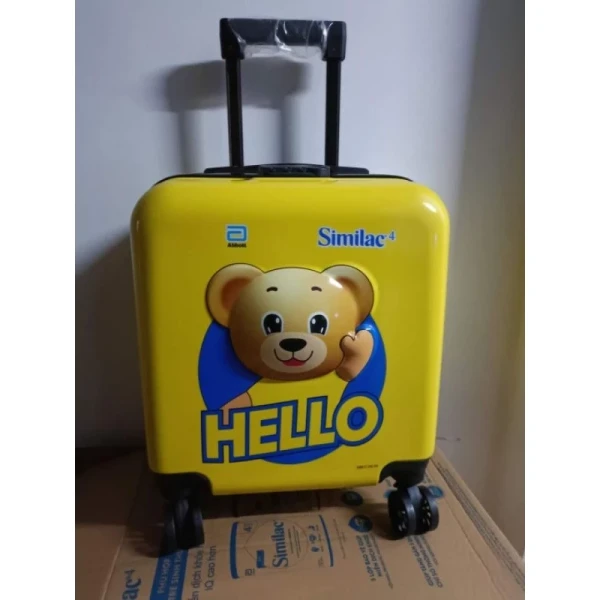 Trải nghiệm du lịch cùng vali kéo Pediasure 18 inch: Lời chia sẻ từ các bậc phụ huynh