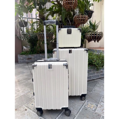 Vali Khung Nhôm Khóa Sập Mã 2993 - Giá Rẻ 360k, Tích Hợp Để Ly Nước 3 Vali Khung Nhôm Khóa Sập Mã 2993 - Giá Rẻ 360k, Tích Hợp Để Ly Nước 3