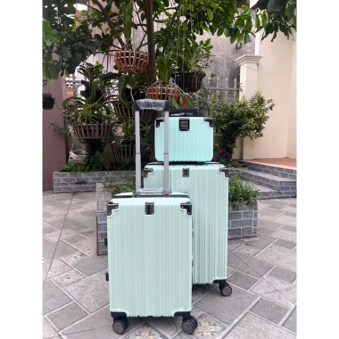 Vali Khung Nhôm Khóa Sập Mã 2993 - Giá Rẻ 360k, Tích Hợp Để Ly Nước 8 Vali Khung Nhôm Khóa Sập Mã 2993 - Giá Rẻ 360k, Tích Hợp Để Ly Nước 8