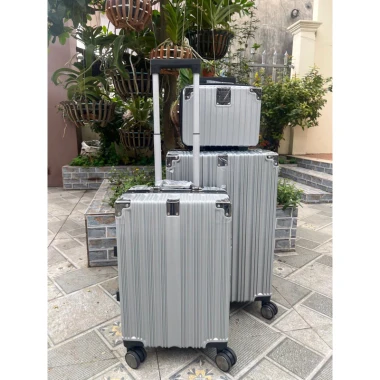 Vali Khung Nhôm Khóa Sập Mã 2993 - Giá Rẻ 360k, Tích Hợp Để Ly Nước 13 Vali Khung Nhôm Khóa Sập Mã 2993 - Giá Rẻ 360k, Tích Hợp Để Ly Nước 13