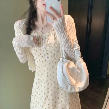 Váy Hai Dây Hoa Nhí và Cardigan Mỏng HT01 Phong Cách Hàn Quốc Giá 89.000 VNĐ HaLuu Store