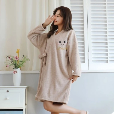 Áo Choàng Tắm Nữ Dày Thấm Hút Nước Siêu Mềm - Khăn Tắm Đa Năng Giá Cực Rẻ 150k