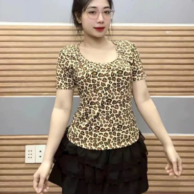 Áo da beo trễ vai cổ vuông bigsize, thun lạnh da báo co giãn ôm body, đẹp xinh giá 59.999 VND 10