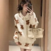 Áo Len Hoạt Hình Gấu Jacquard Trắng Two Piece Thời Trang Thu Đông Giá 142.560 VND 3