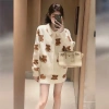 Áo Len Hoạt Hình Gấu Jacquard Trắng Two Piece Thời Trang Thu Đông Giá 142.560 VND 7