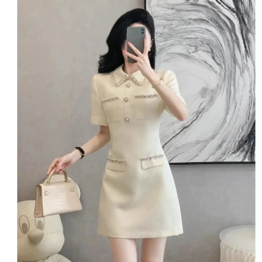 Áo ngắn tay & đầm nữ mùa hè thời trang trắng, giá chỉ 535.911₫ - Xuân thu 2.024