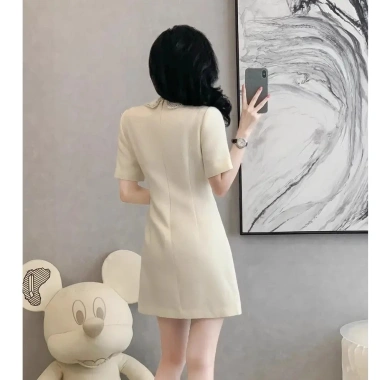 Áo ngắn tay & đầm nữ mùa hè thời trang trắng, giá chỉ 535.911₫ - Xuân thu 2.024