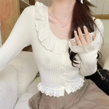 Áo ôm body nữ dệt kim kiểu Hàn dễ thương, vải ren đẹp mắt - Giá 123.000 VND 2