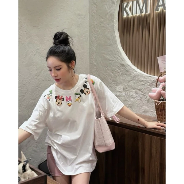 Hình ảnh sản phẩm Áo phông hoạt hình viền cổ cute oversize form giấu quần cotton thoáng mát - Hot Trend - 200.000đ