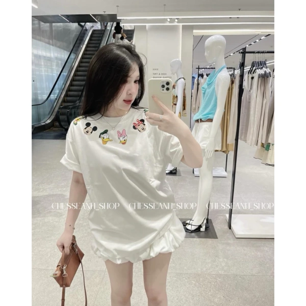 Hình ảnh sản phẩm Áo phông hoạt hình viền cổ cute oversize form giấu quần cotton thoáng mát - Hot Trend - 200.000đ