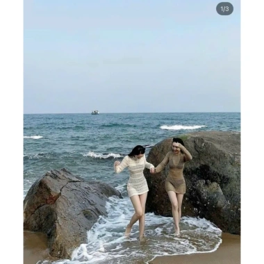 Bikini kèm váy ren len xuyên thấu đi biển - Giảm 32.960đ còn 164.800đ, nàng mặc là đẹp! 6