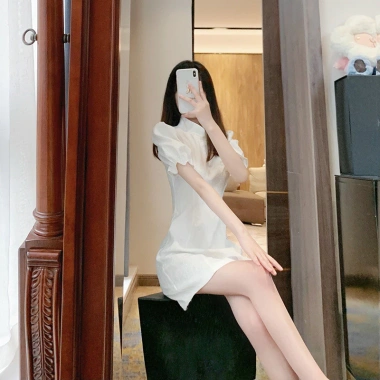 Đầm sườn xám ánh sáng, thiết kế mỏng hẹp, phong cách trưởng thành Tây, giao nhanh, giá 460k 3