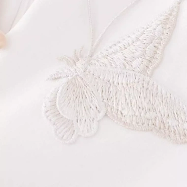 Đầm sườn xám thêu phong cách Trung Hoa - eo hẹp lửng, hàng có sẵn, giao nhanh, giá 455.150₫ 9 Đầm sườn xám thêu phong cách Trung Hoa - eo hẹp lửng, hàng có sẵn, giao nhanh, giá 455.150₫ 9