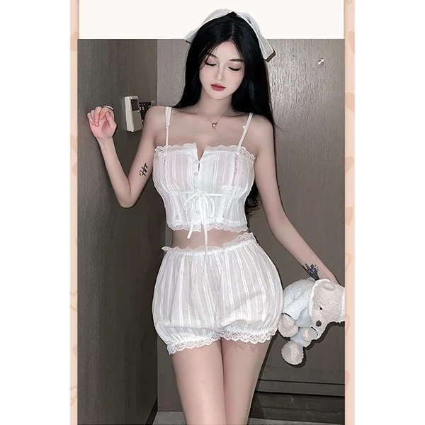 Cách phối set ngủ sexy áo 2 dây BIKI HOUSE N120 cho đêm hội lãng mạn
