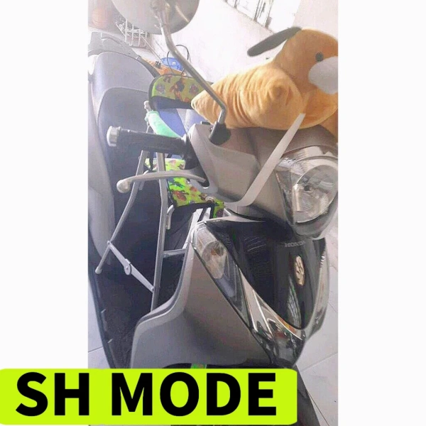 Hướng dẫn chọn ghế ngồi xe tay ga cho bé: tính năng an toàn và tiện ích của SH MODE CÁC NĂM